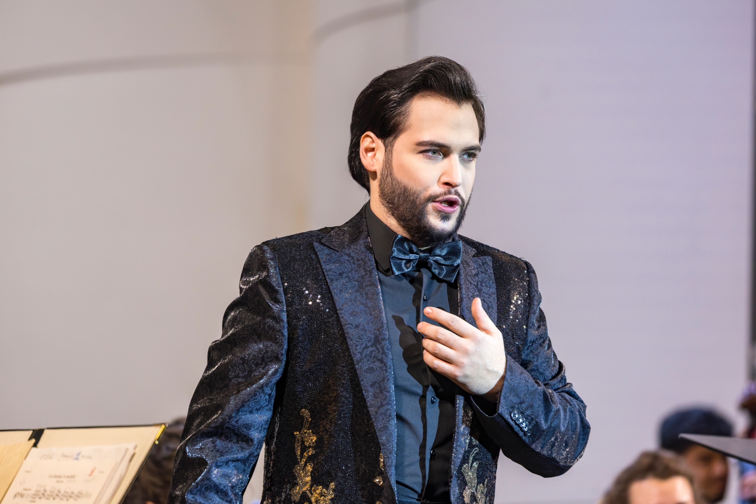 

Билеты на Под солнцем Италии (Театр оперы и балета)