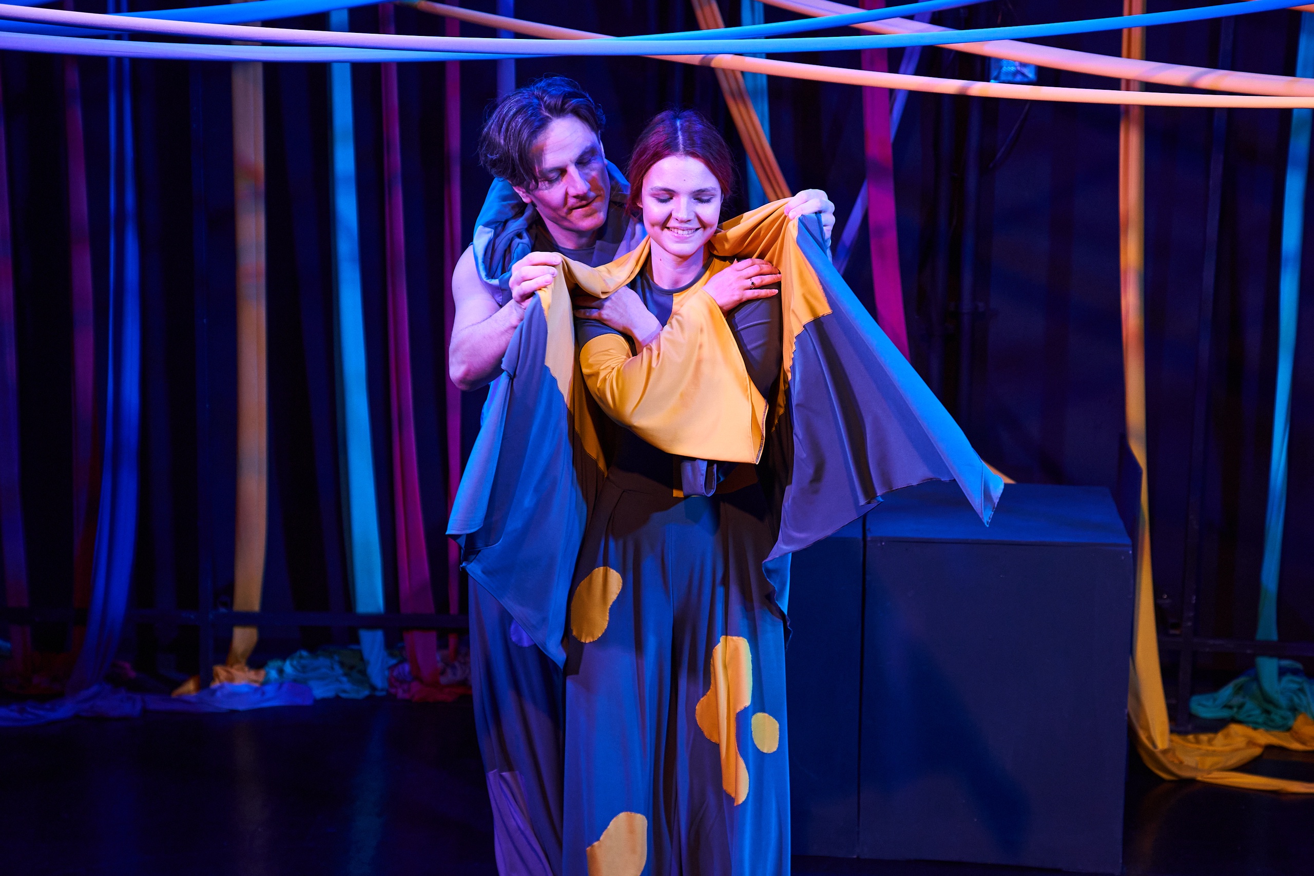 

Билеты на Пока мы здесь (Театр «Кот»)