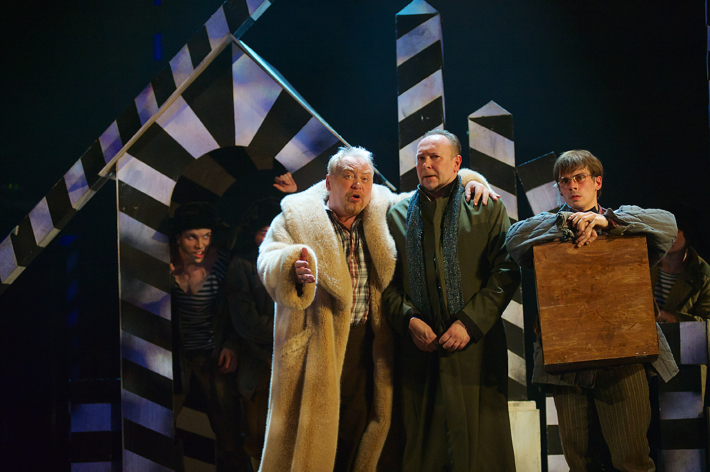 

Билеты на Мёртвые души (Молодёжный театр)