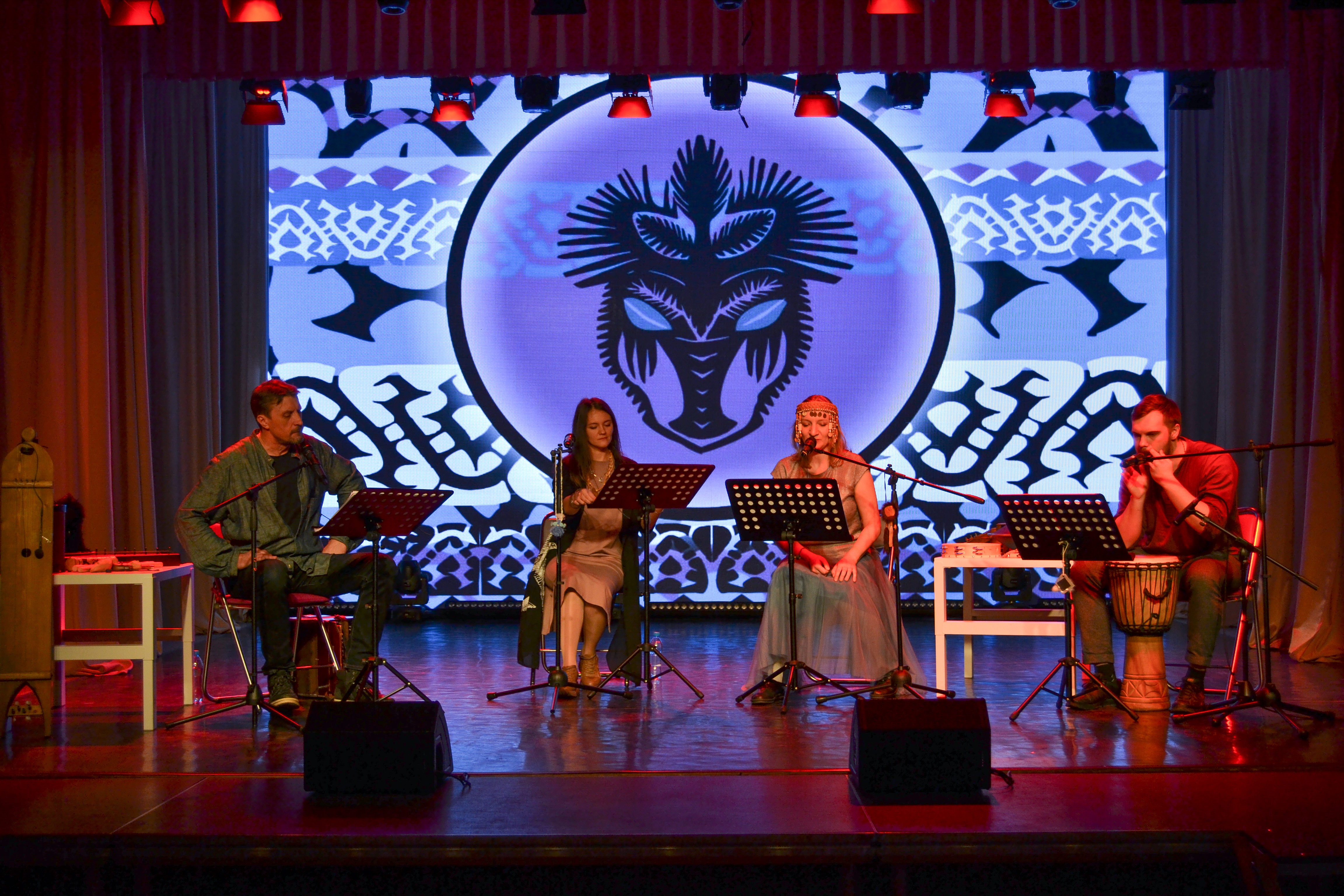 

Билеты на Сказки Среднего мира (Дом искусств)