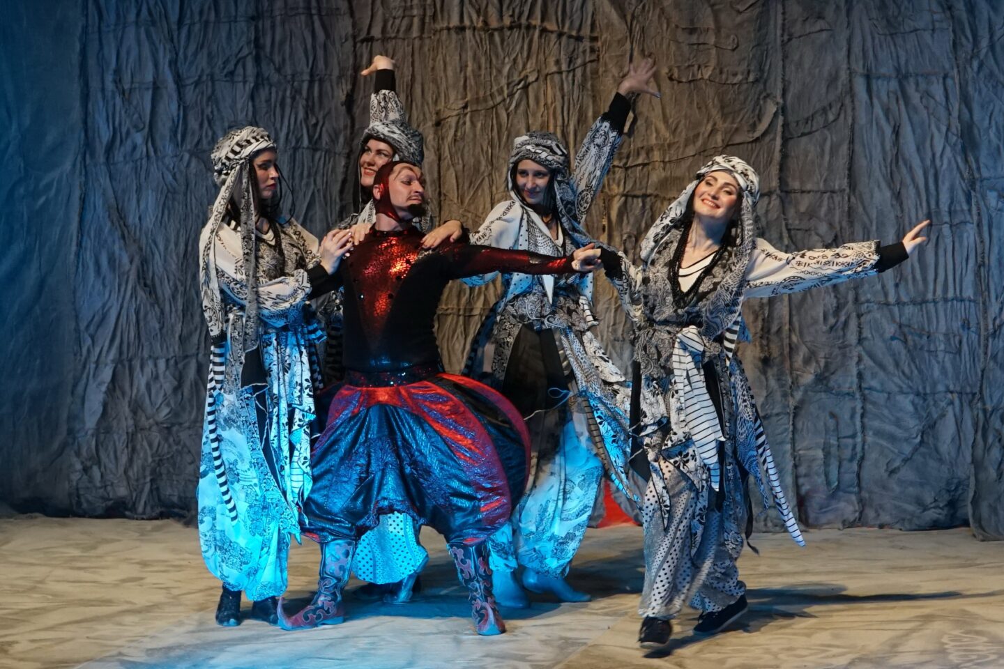 

Билеты на Волшебная лампа Аладдина (Коми-Пермяцкий драматический театр им. Горького)