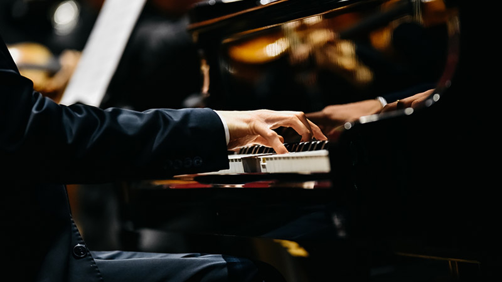 

Билеты на Где этот вальс старинный, томный... (Музыкальный салон «Классика без границ»)