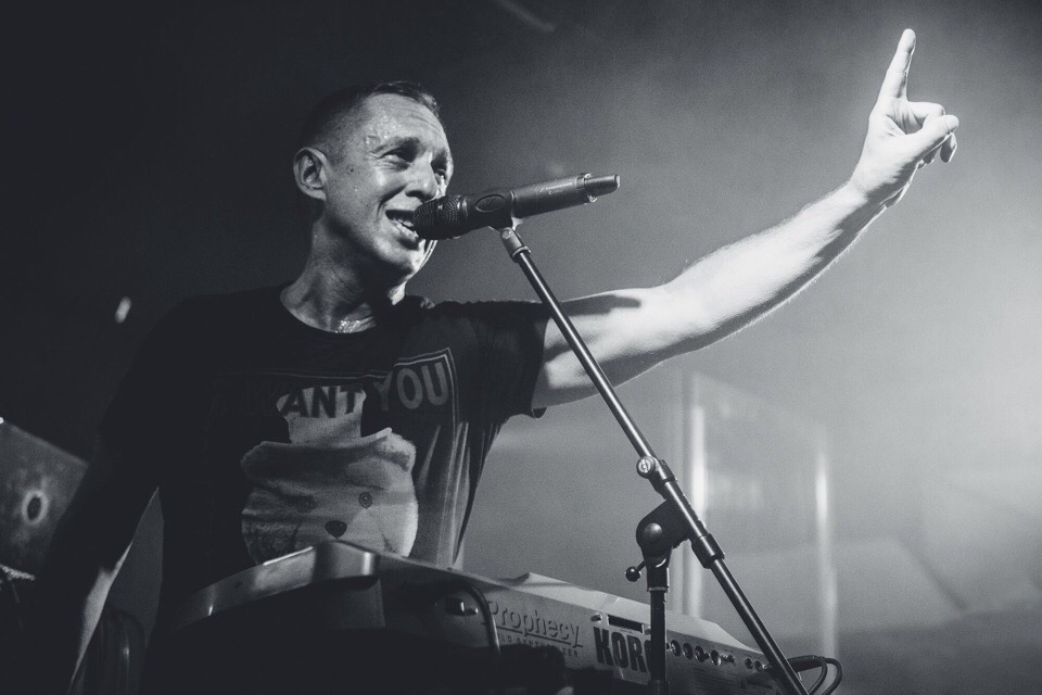 

Билеты на Комиссар, Технология, Размер Project (Максимилианс)