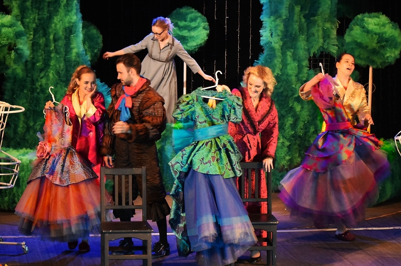 

Билеты на Золушка (Детская школа искусств)