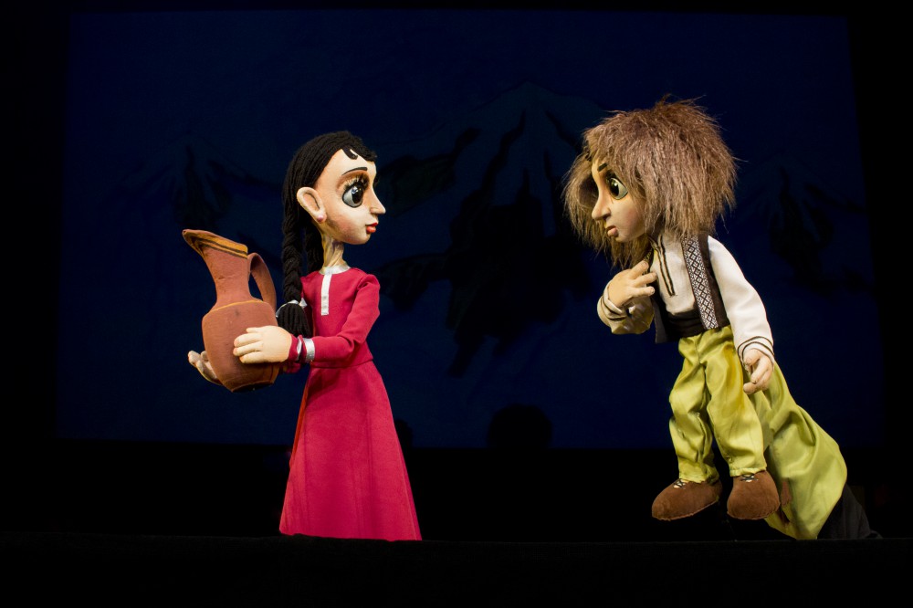 

Билеты на Тайна абрикосового дерева (Театр кукол)