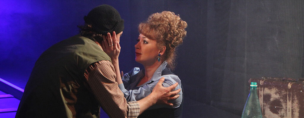 Полюби меня крепче жизни...