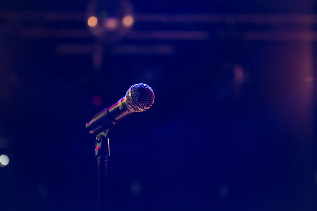 

Билеты на StandUp Line. Стендап микрофон (Cat’s Pub)