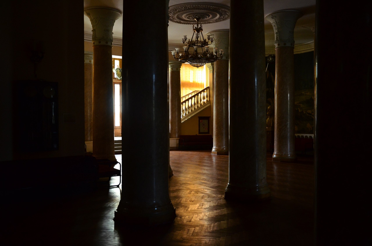 

Билеты на История под куполом (Планетарий)