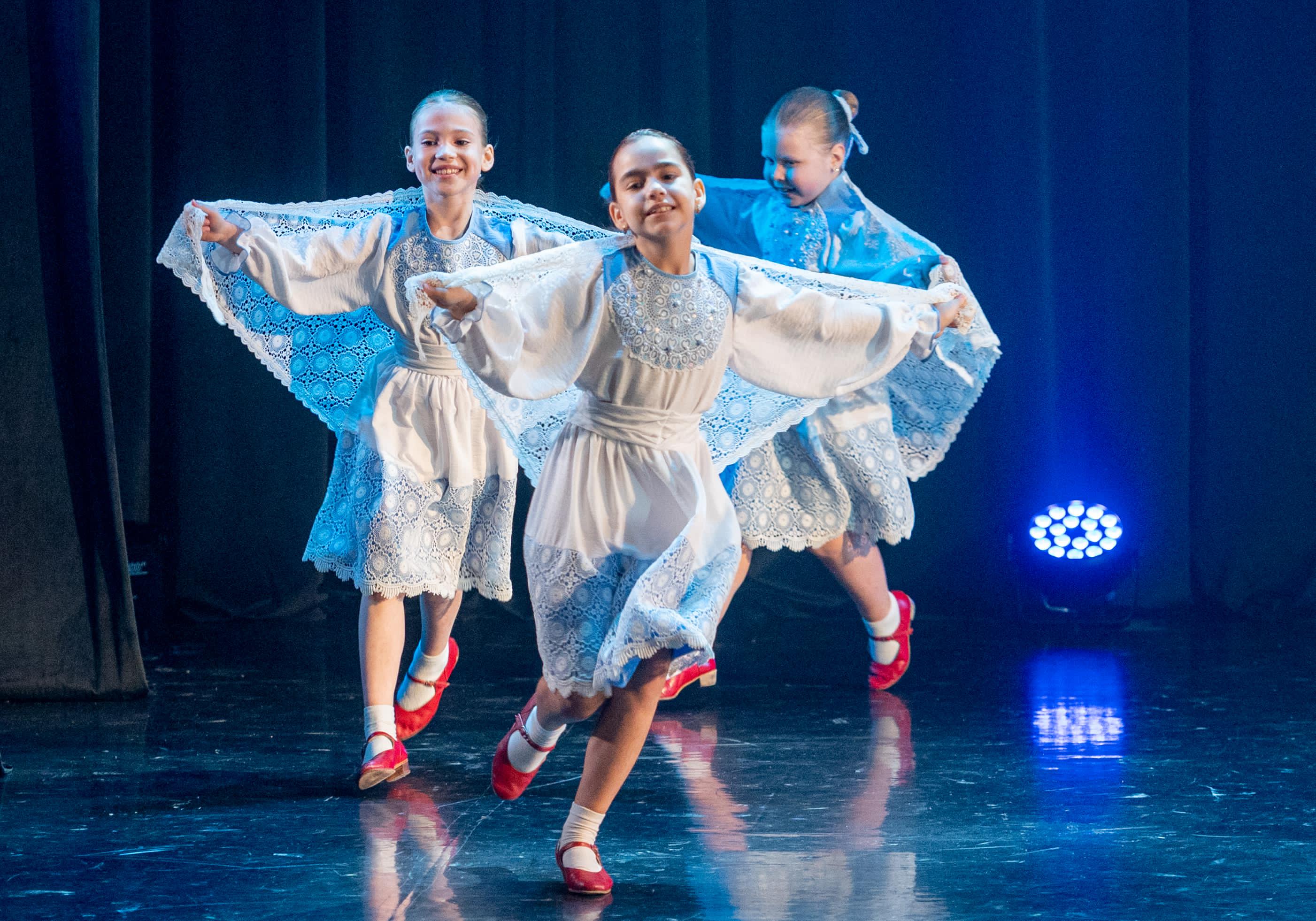 

Билеты на Весенние фантазии (Городской дворец детского (юношеского) творчества)