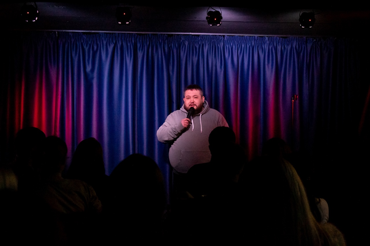 

Билеты на Пятничный Stand-up (Flash Bar)