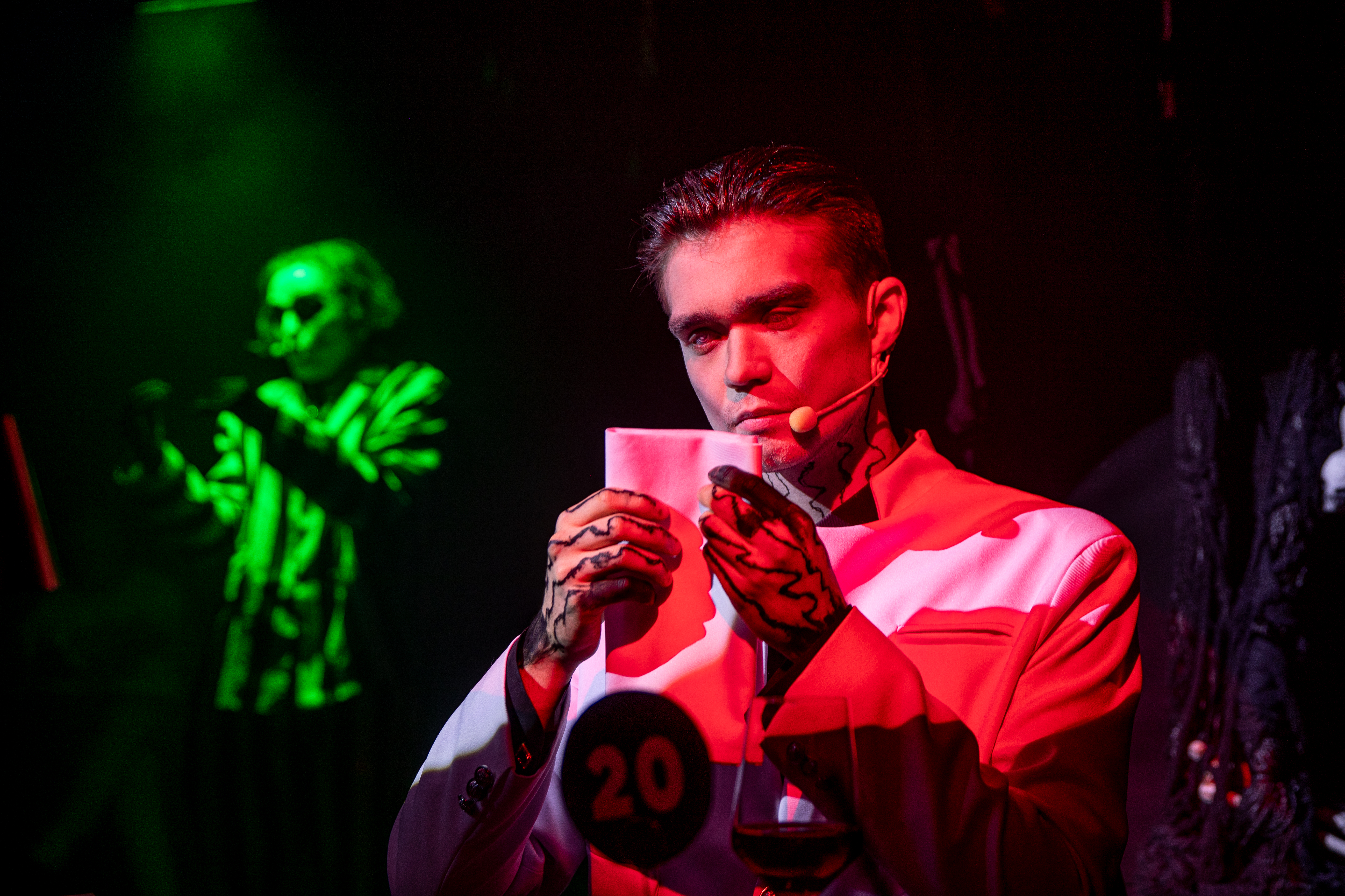 

Билеты на Страсти по Битлджусу (Наблюдатель (ex. Lalaland))