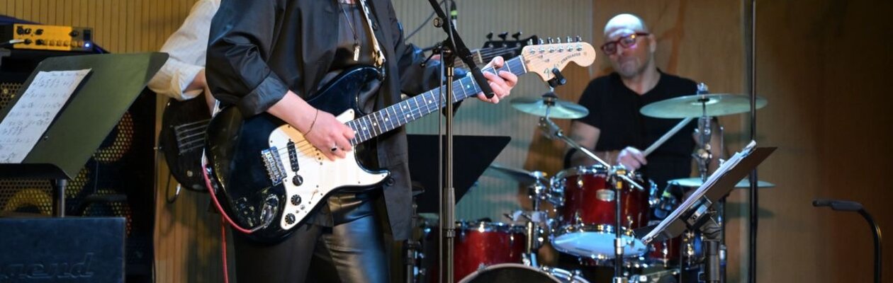 Петербургский блюзовый квартет Екатерины Самковой