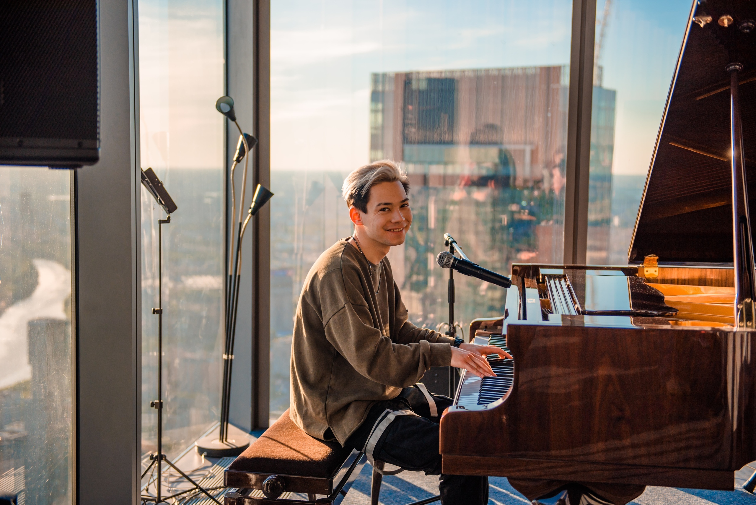 

Билеты на Raim Triger (Мумий Тролль Music Bar)