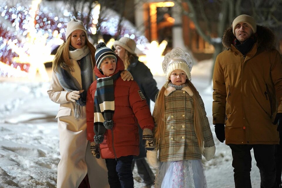 Наш папа — Дед Мороз!