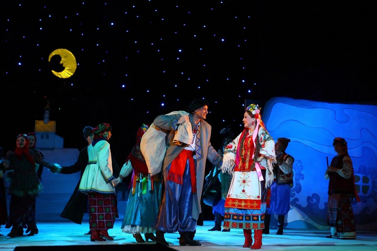 

Билеты на Ночь перед Рождеством (Дворец пионеров)