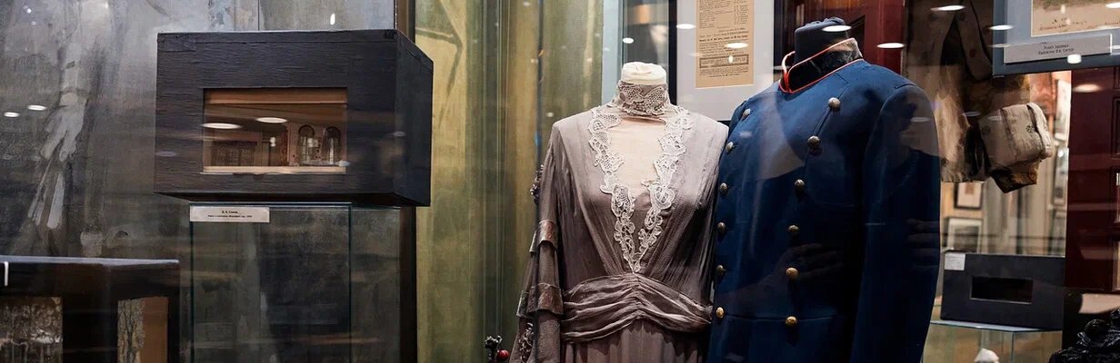 Постоянная экспозиция «МХАТ», грим-уборные Станиславского, Ефремова, кабинет Немировича-Данченко