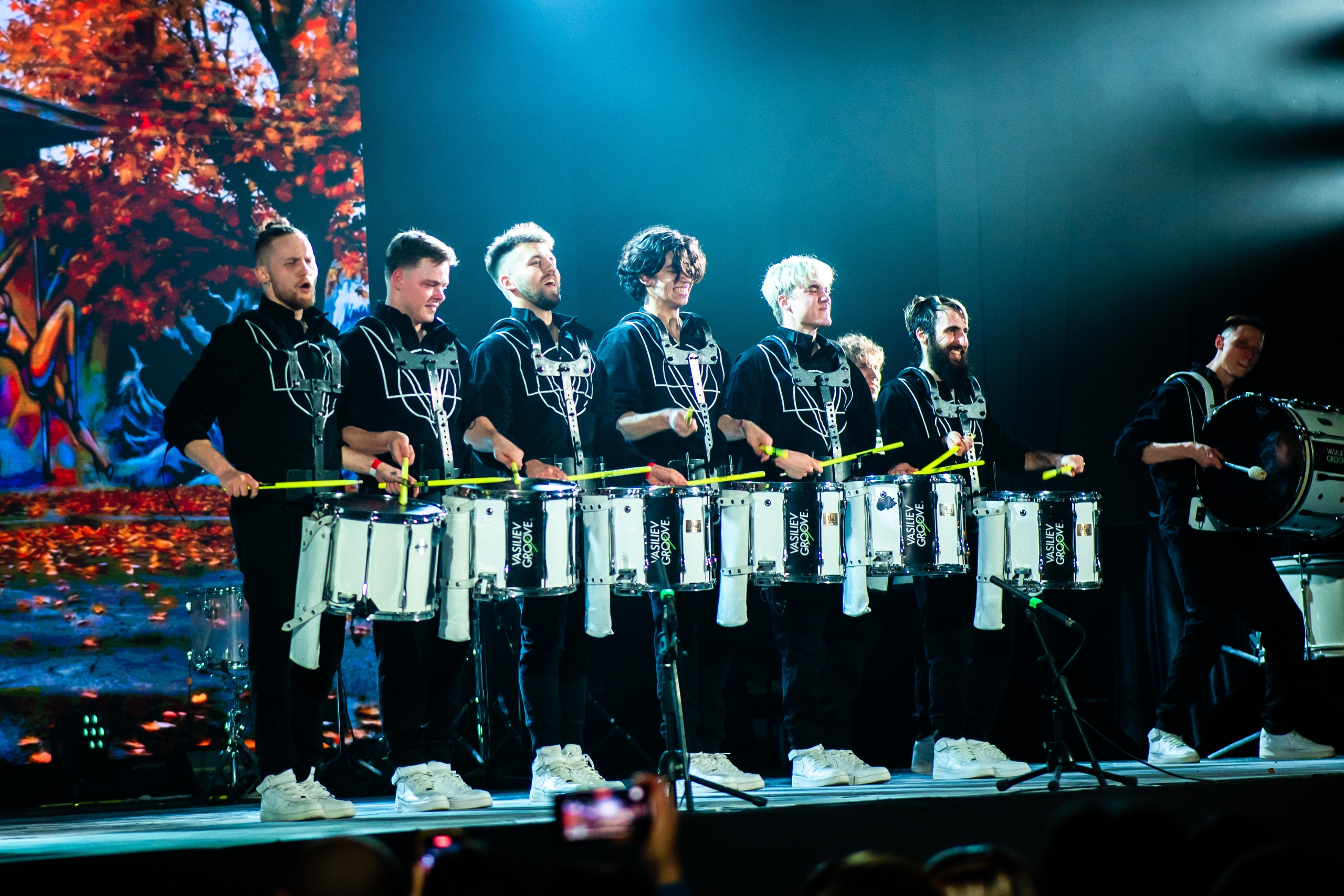 

Билеты на Шоу барабанщиков Vasiliev Groove. Ритм в большом городе (ДК им. Ухсая)