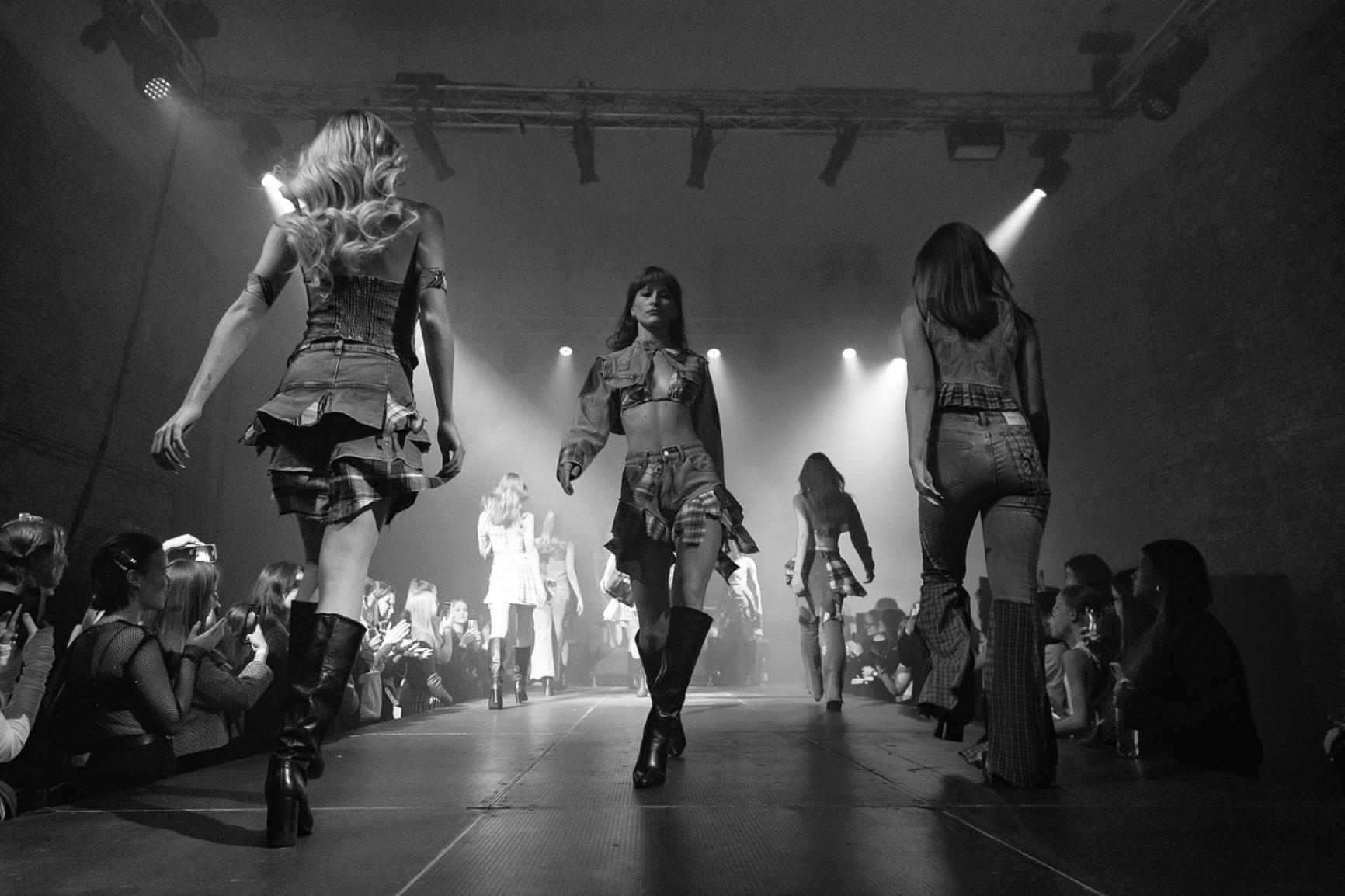 

Билеты на Identité (Частная филармония «Триумф»)