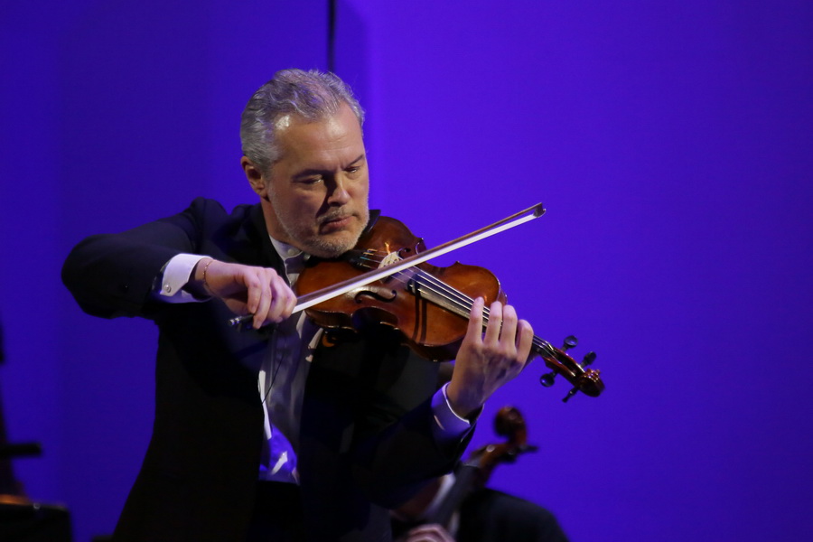 

Билеты на «Па-де-де на пальцах и для пальцев» (Концертный зал им. Чайковского)