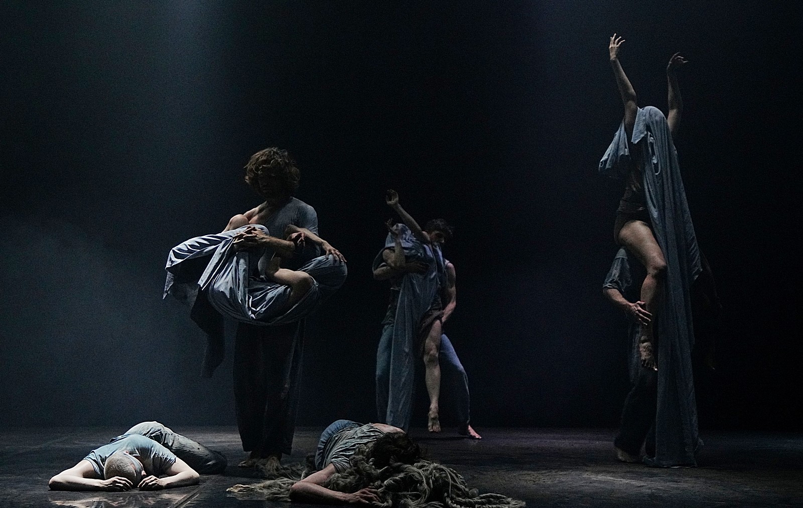 

Билеты на Улей (Провинциальные танцы)