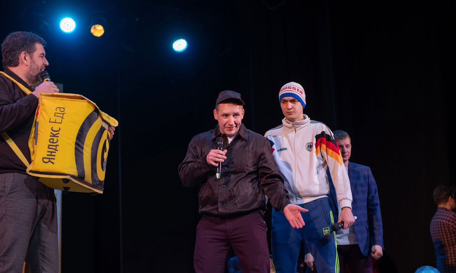 

Билеты на КВН. Вторая 1/2 финала (ДК Барнаула)