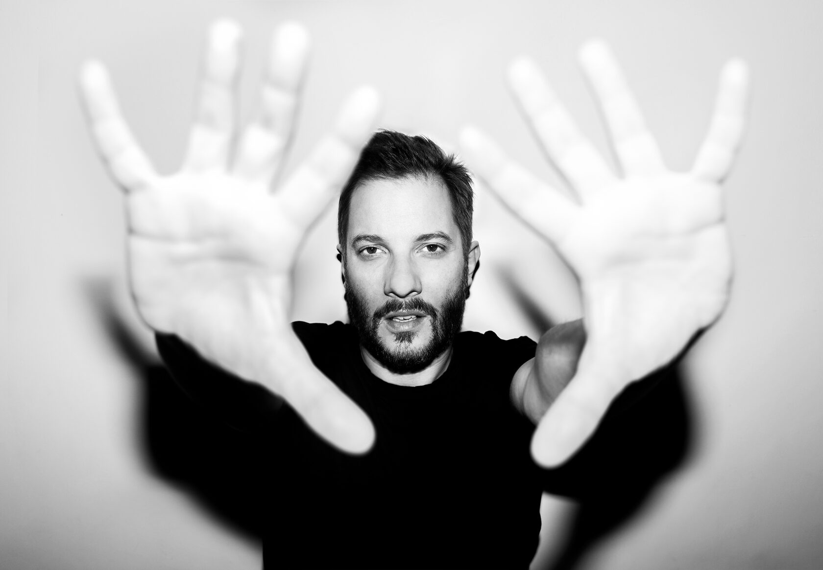 

Билеты на БеспринцЫпные чтения. Любовь в рассказах для мальчиков (Театр на Страстном)