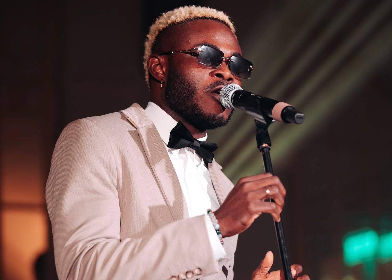 

Билеты на Сборный новогодний корпоратив. Christmas Party: Gatsby Mood (Douglas)