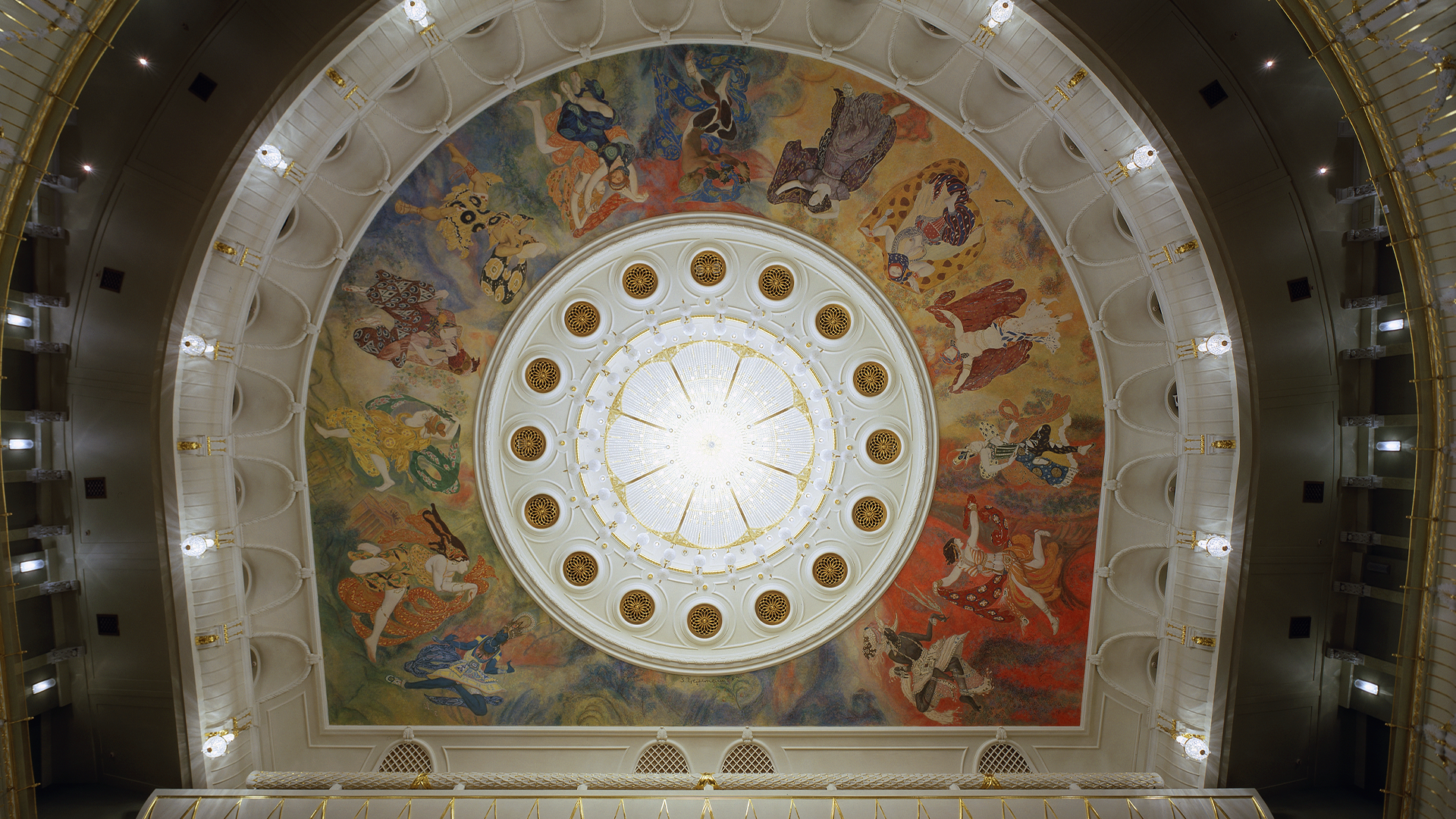 

Билеты на Кабы не было зимы (Большой театр. Новая сцена)