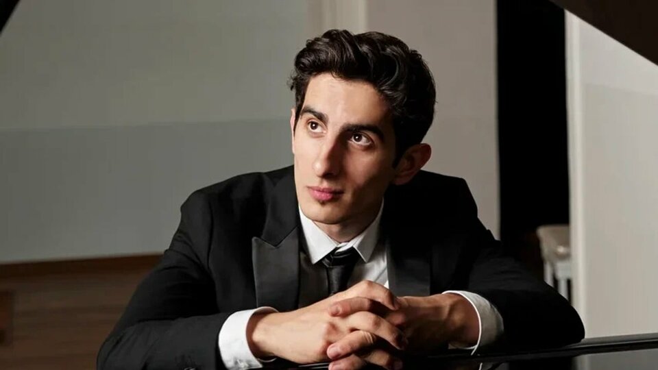 Даниэль Адиянц. Соло