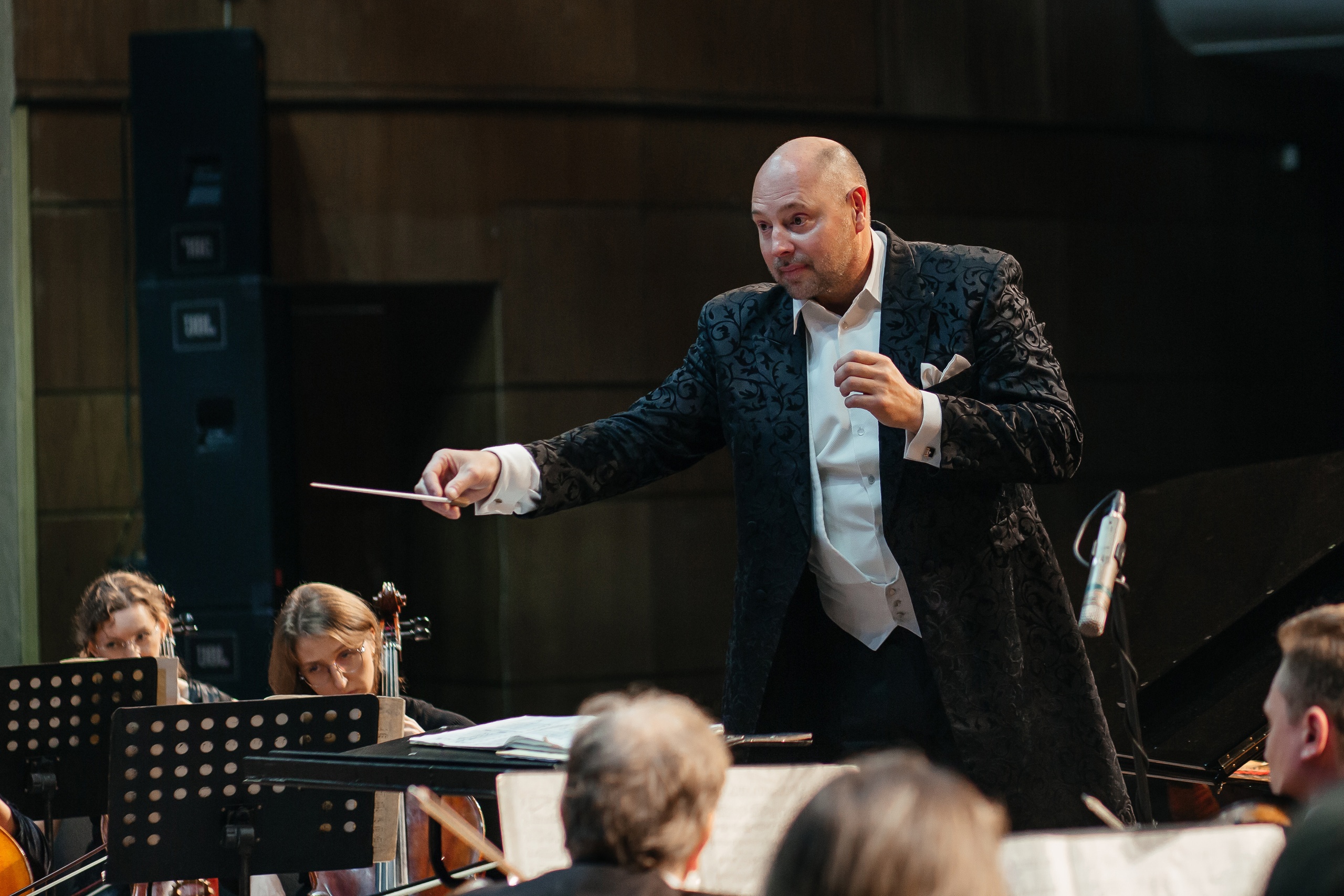 

Билеты на Легко на сердце от песни весёлой (Татарская филармония им. Габдуллы Тукая)