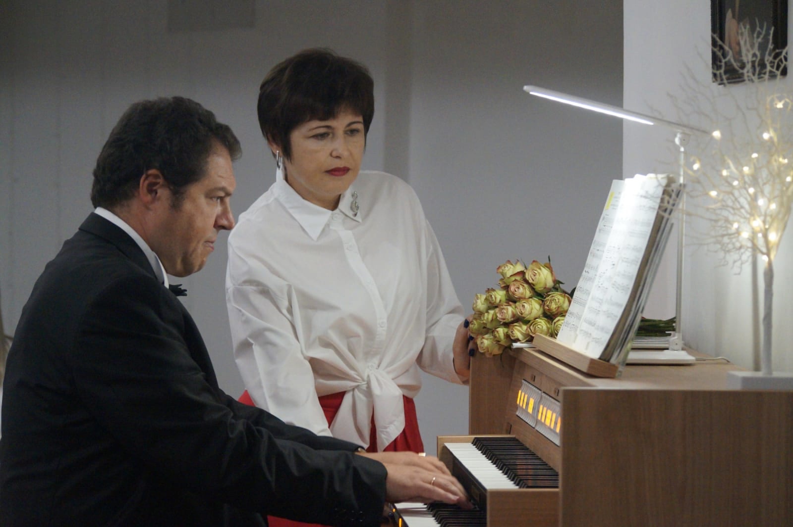 

Билеты на Мир между строк и нот (Sebastian)