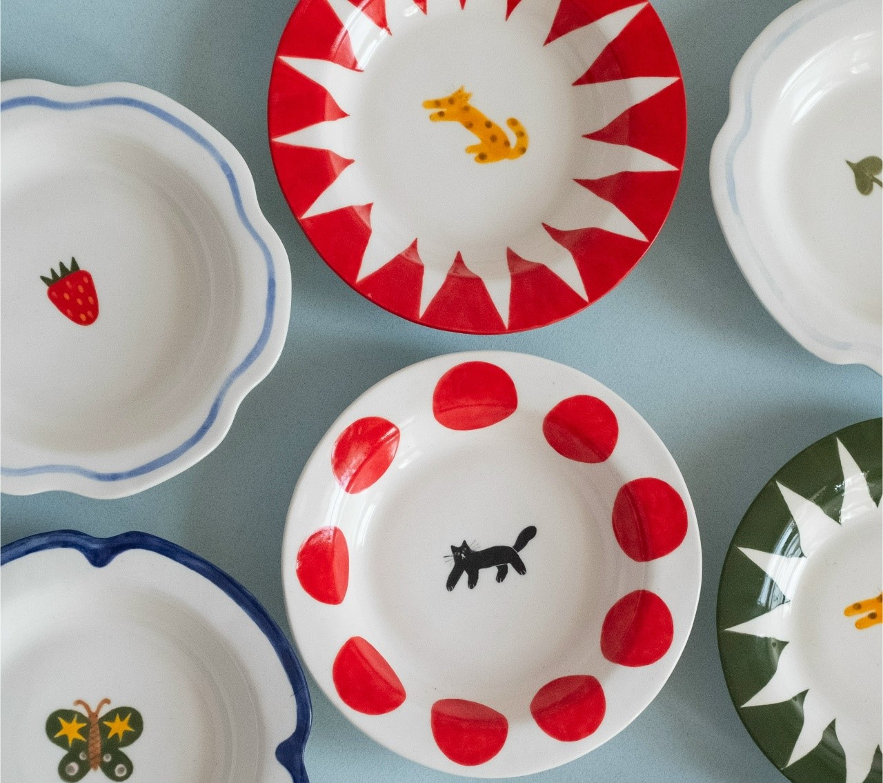 

Билеты на Выходим в город. Дурман-трава, Иней и другие креативные производства (Александровский переулок, 9)