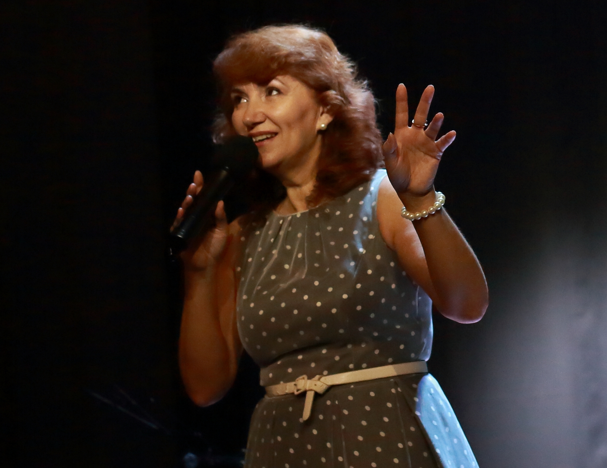 

Билеты на Пока часы двенадцать бьют (Поэтический театр «Муза»)