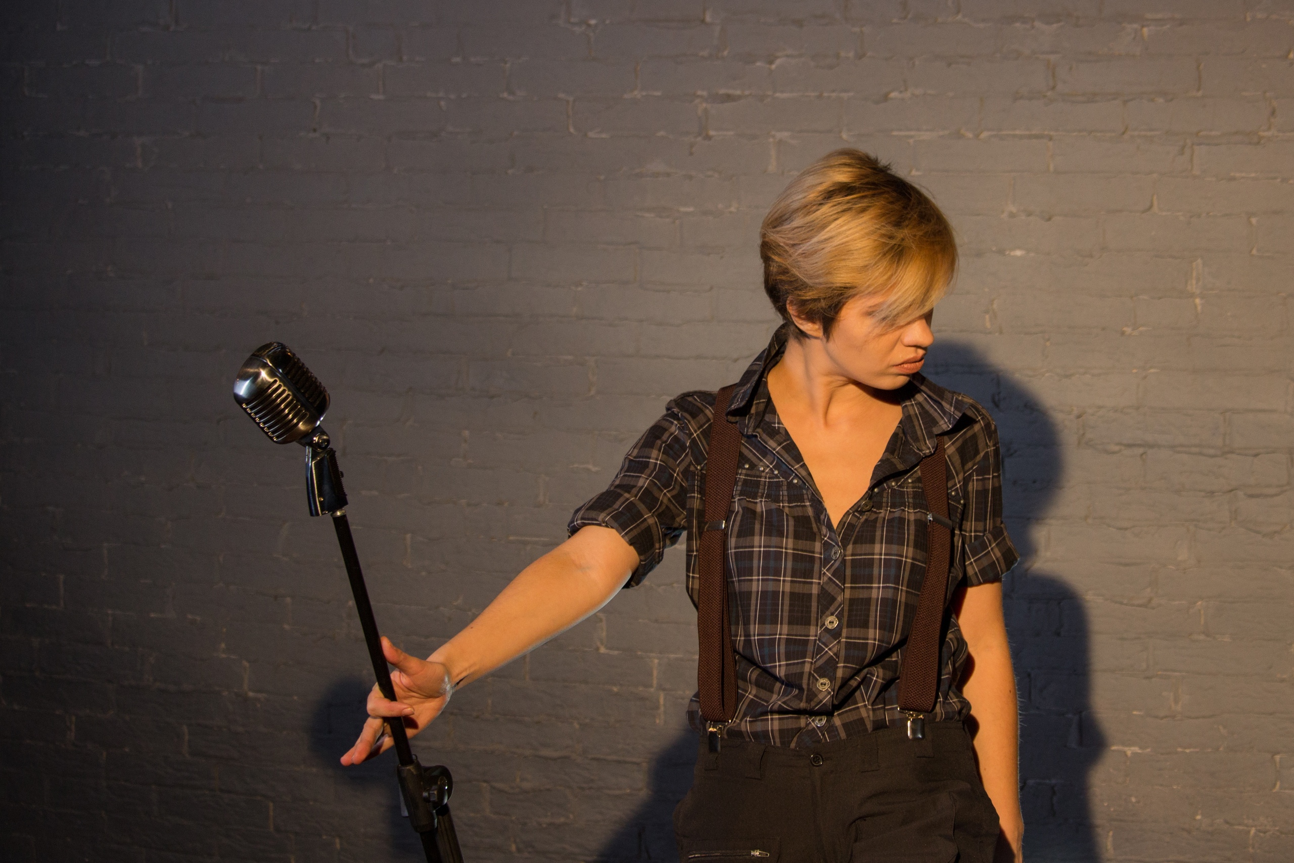 

Билеты на Лена Брик (Тон71)