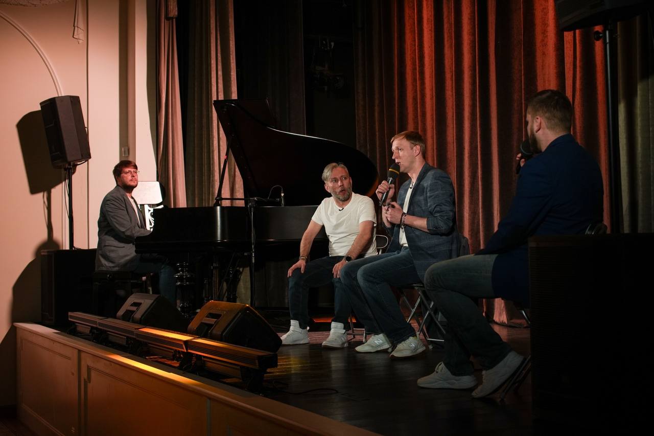 

Билеты на ВанГоги (Дворец искусств Ленинградской области)