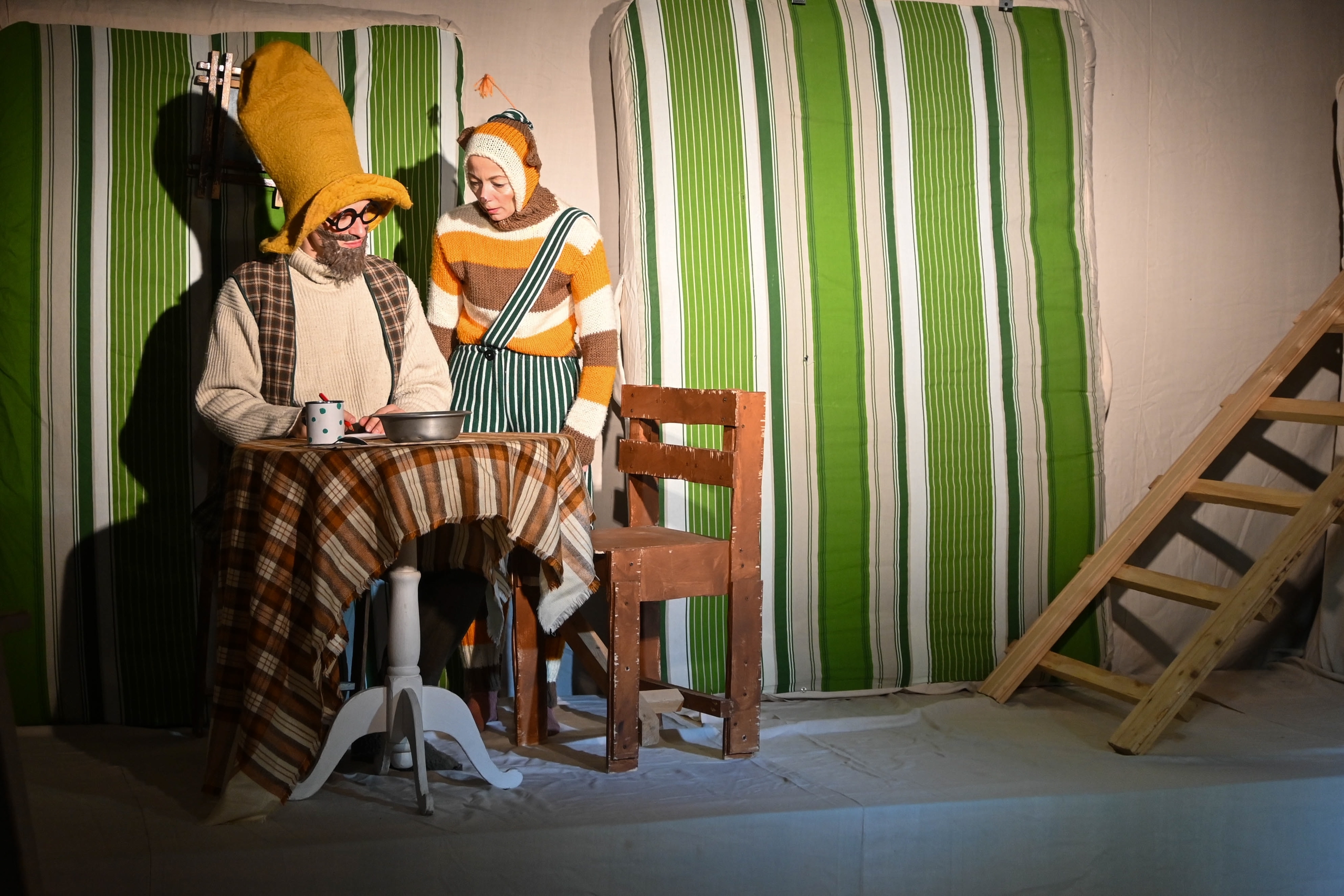 

Билеты на Проделки на рождество (Домик на крыше)