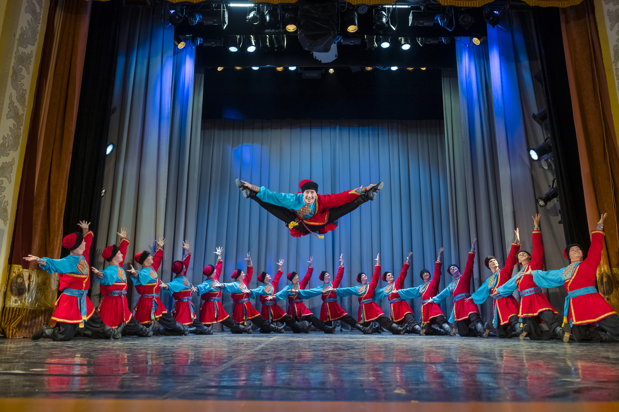 

Билеты на Героям-защитникам посвящается (Концертный зал им. Прокофьева)