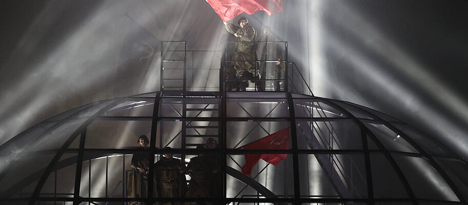 Знамя Победы