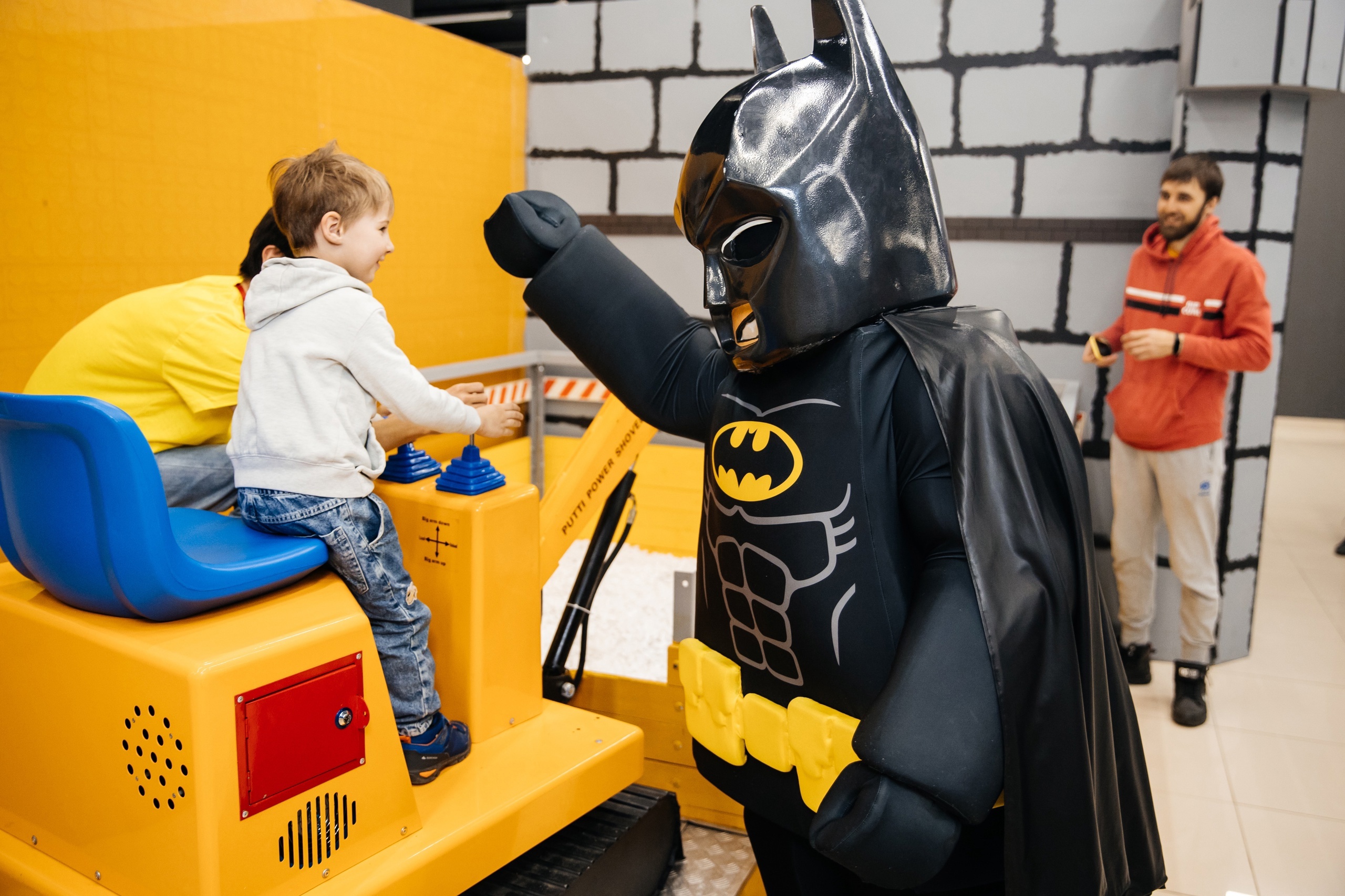 

Билеты на Легоу (Пионер-2)