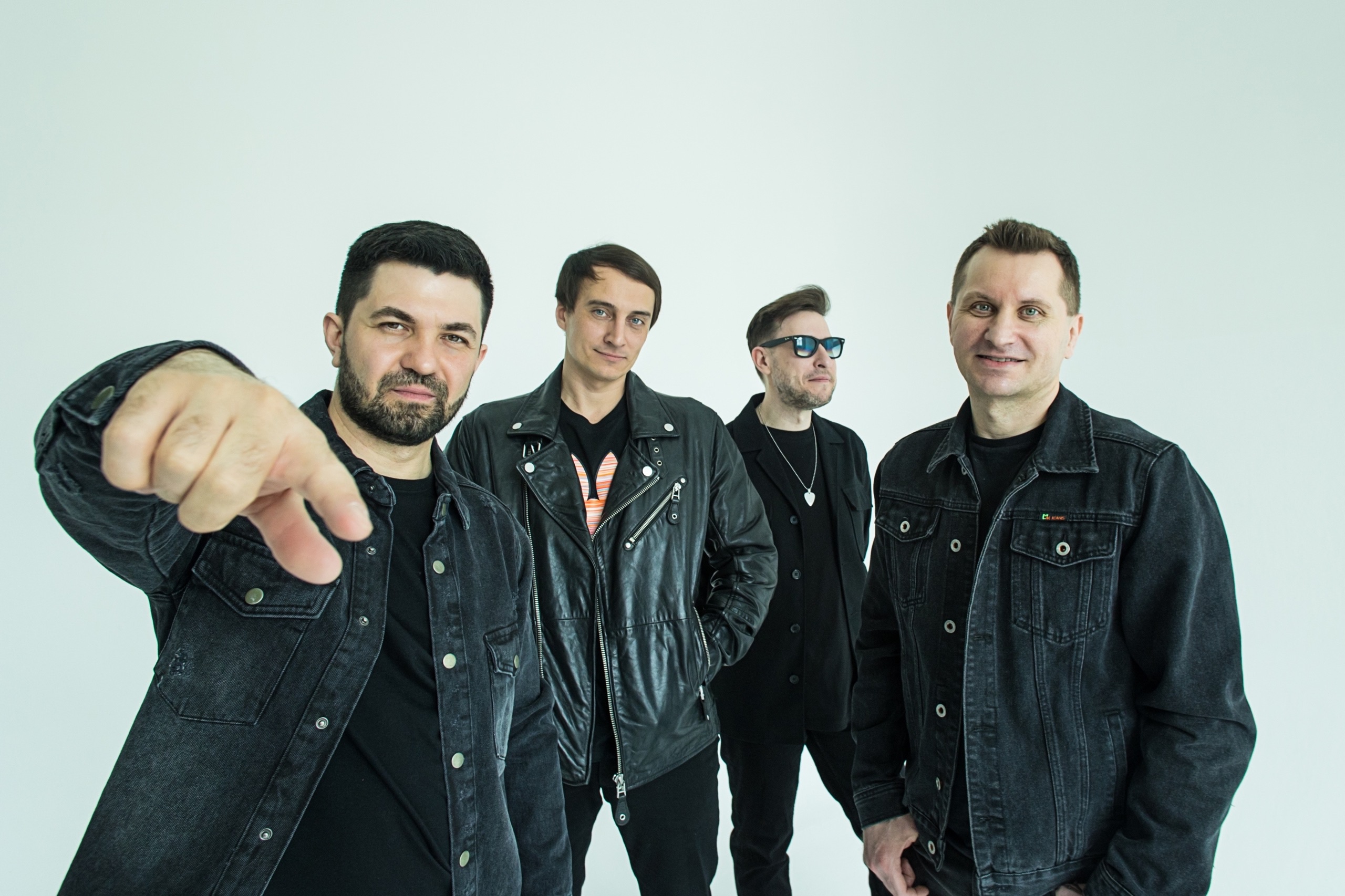 

Билеты на 25 лет фильму Брат-2 (The Бочка)