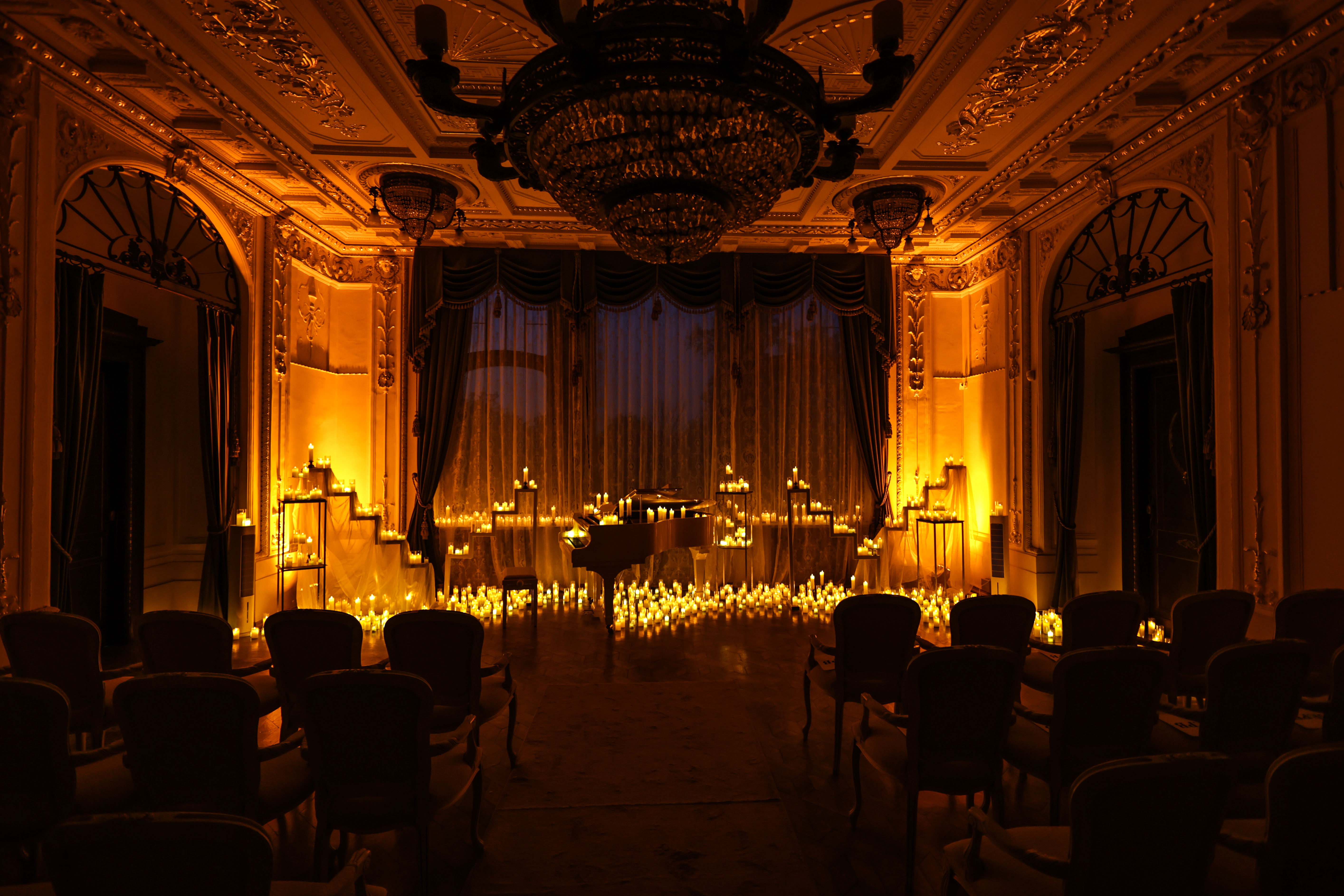 

Билеты на Музыка свечей (Усадьба Асеевых)