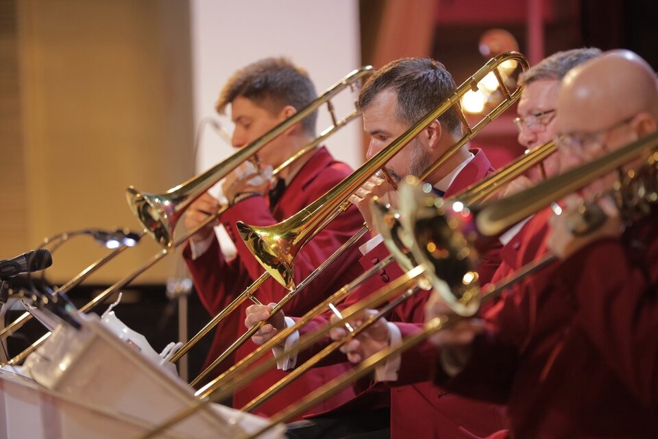 Оркестр им. Назаретова. Звёзды российского джаза