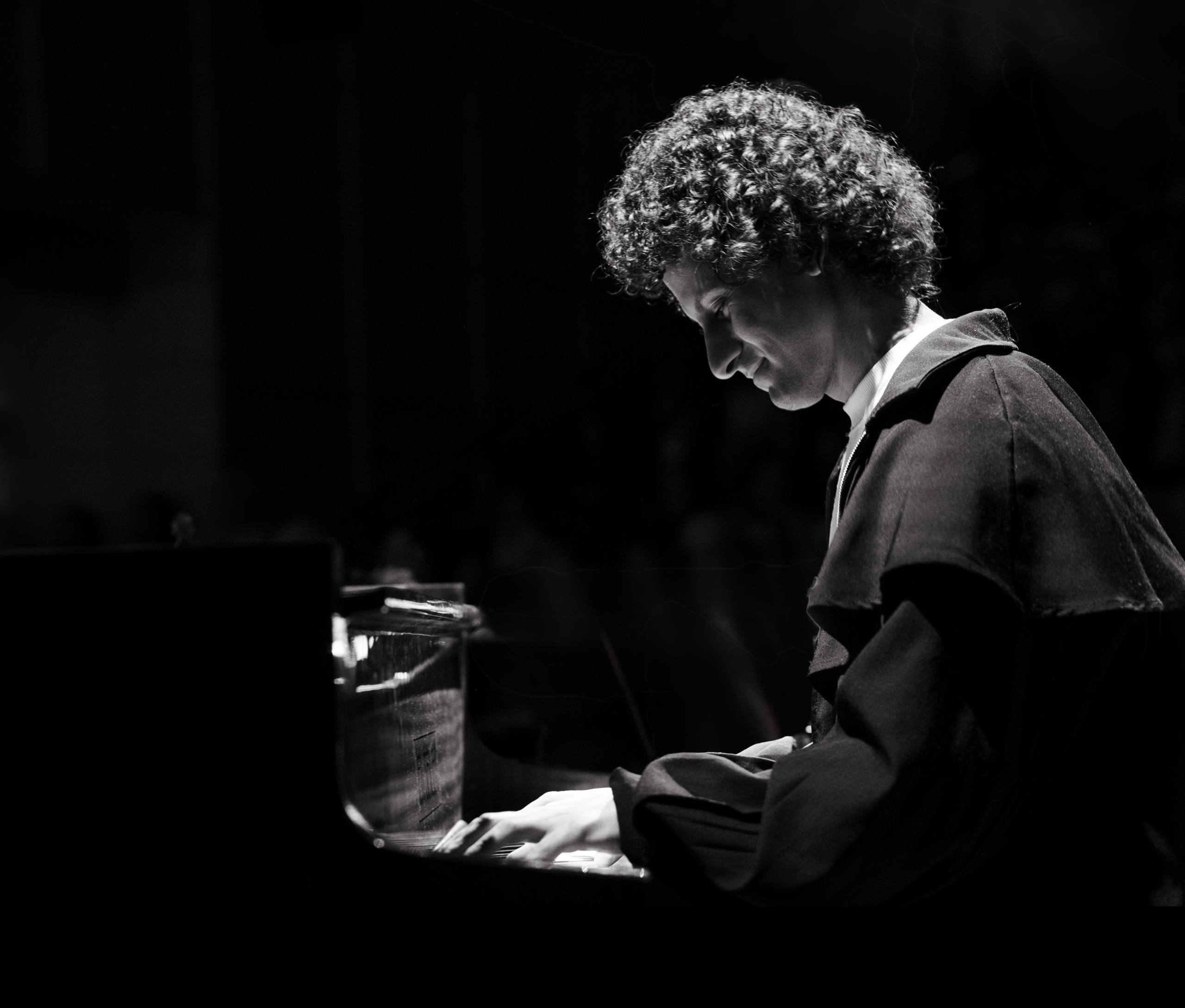 

Билеты на Карим Харламов. Piano Improv (Особняк Прове)