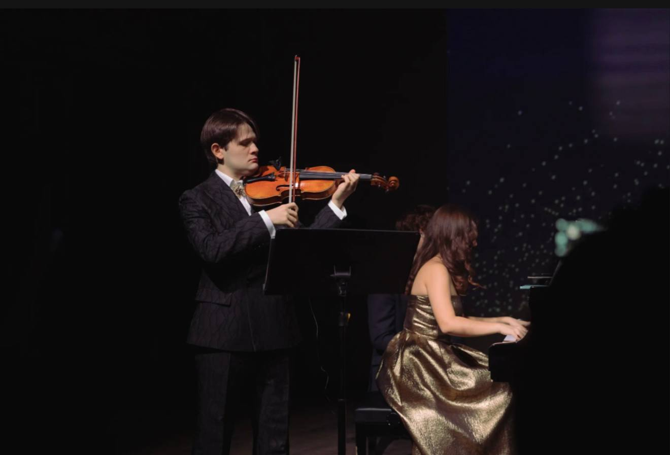 

Билеты на Весна с дуэтом La Passione: Сказки Востока и Северных ветров (Культурный центр «Покровские ворота»)