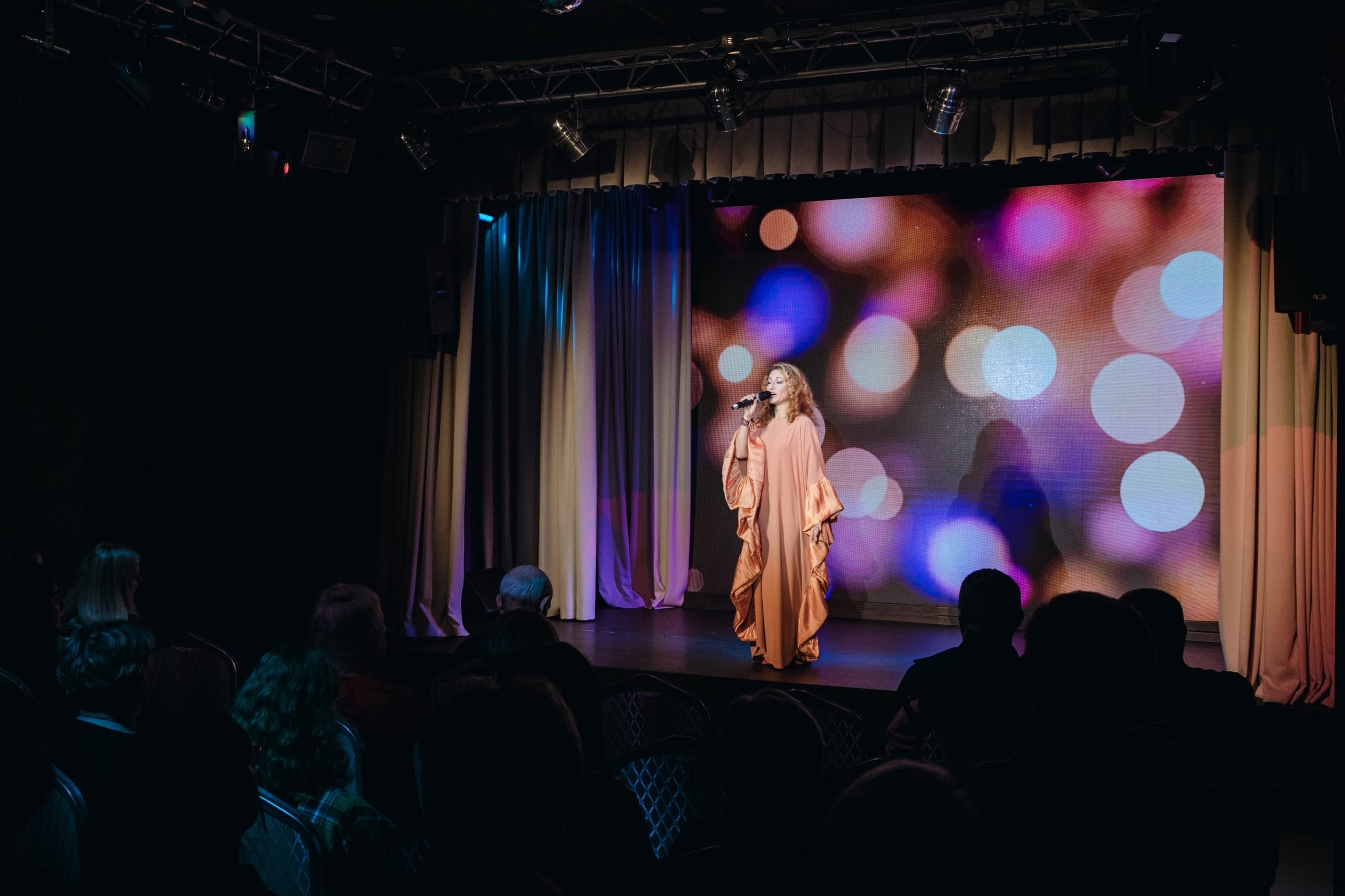 

Билеты на Елена Тальковская. Пасхальные встречи (Галерея «Мастер»)