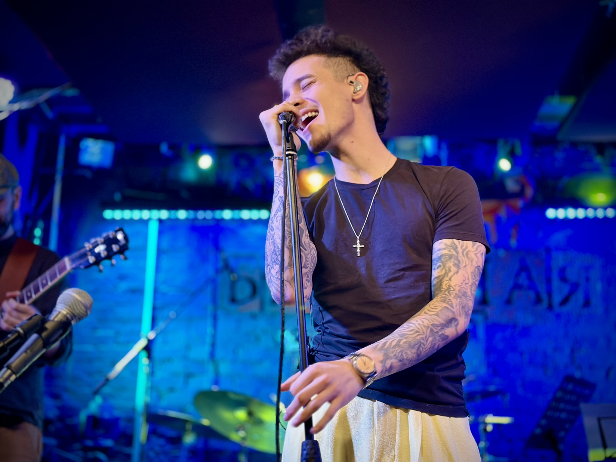 

Билеты на Robin (Бродячая собака)