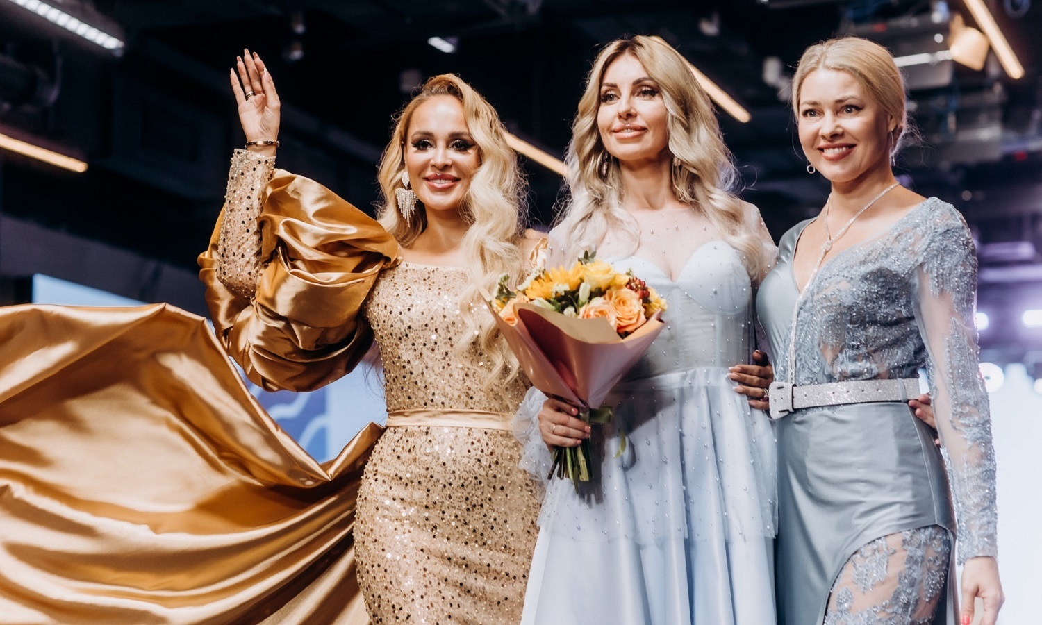 

Билеты на Fashion-фестиваль «Модная волна» (Яровит Холл Якиманка)