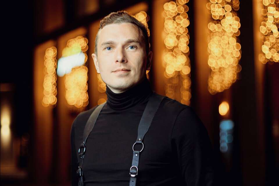 Четыре апреля