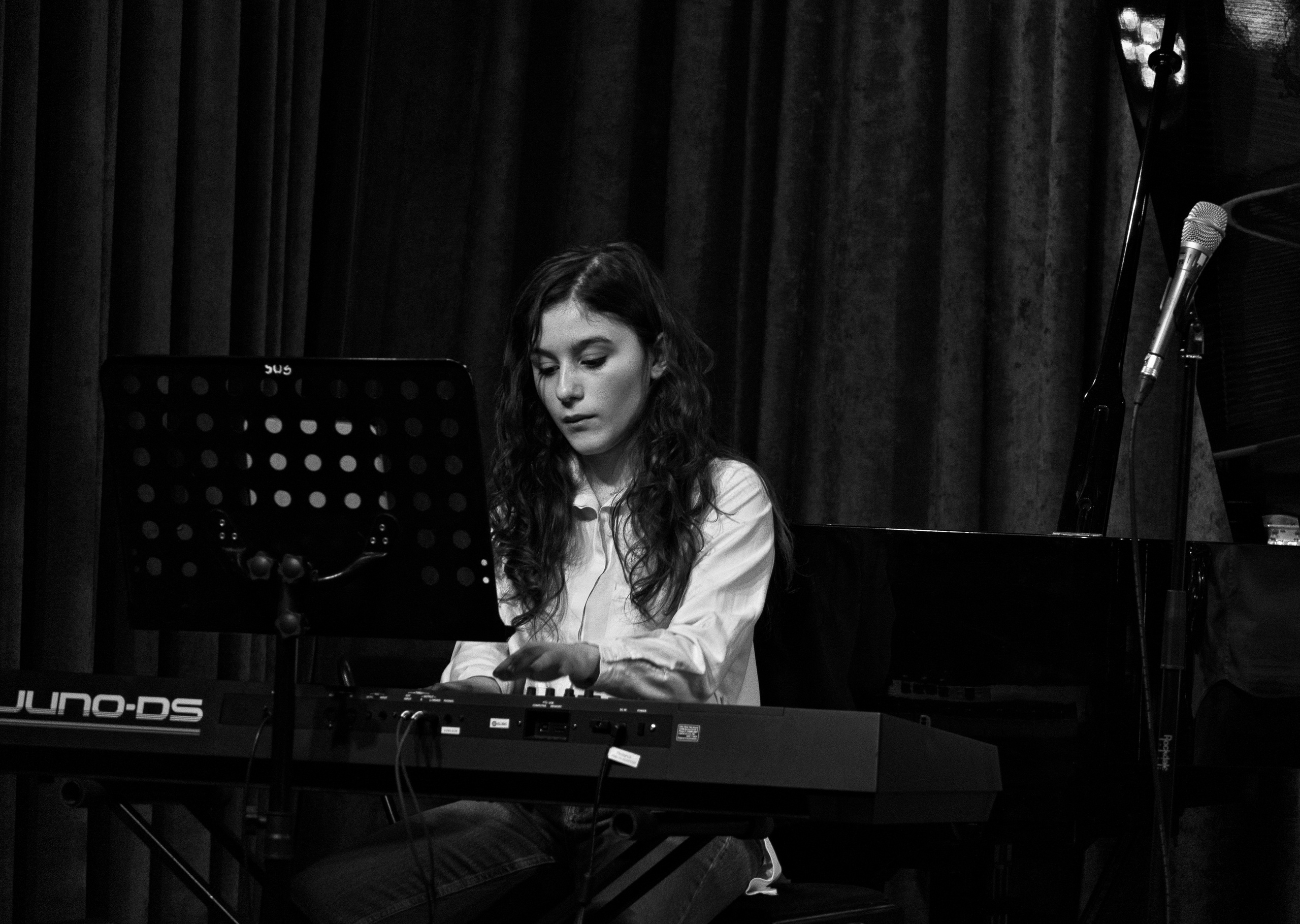 

Билеты на Рудольф Куркчиян и Элина Келешян. Duets (Эссе)
