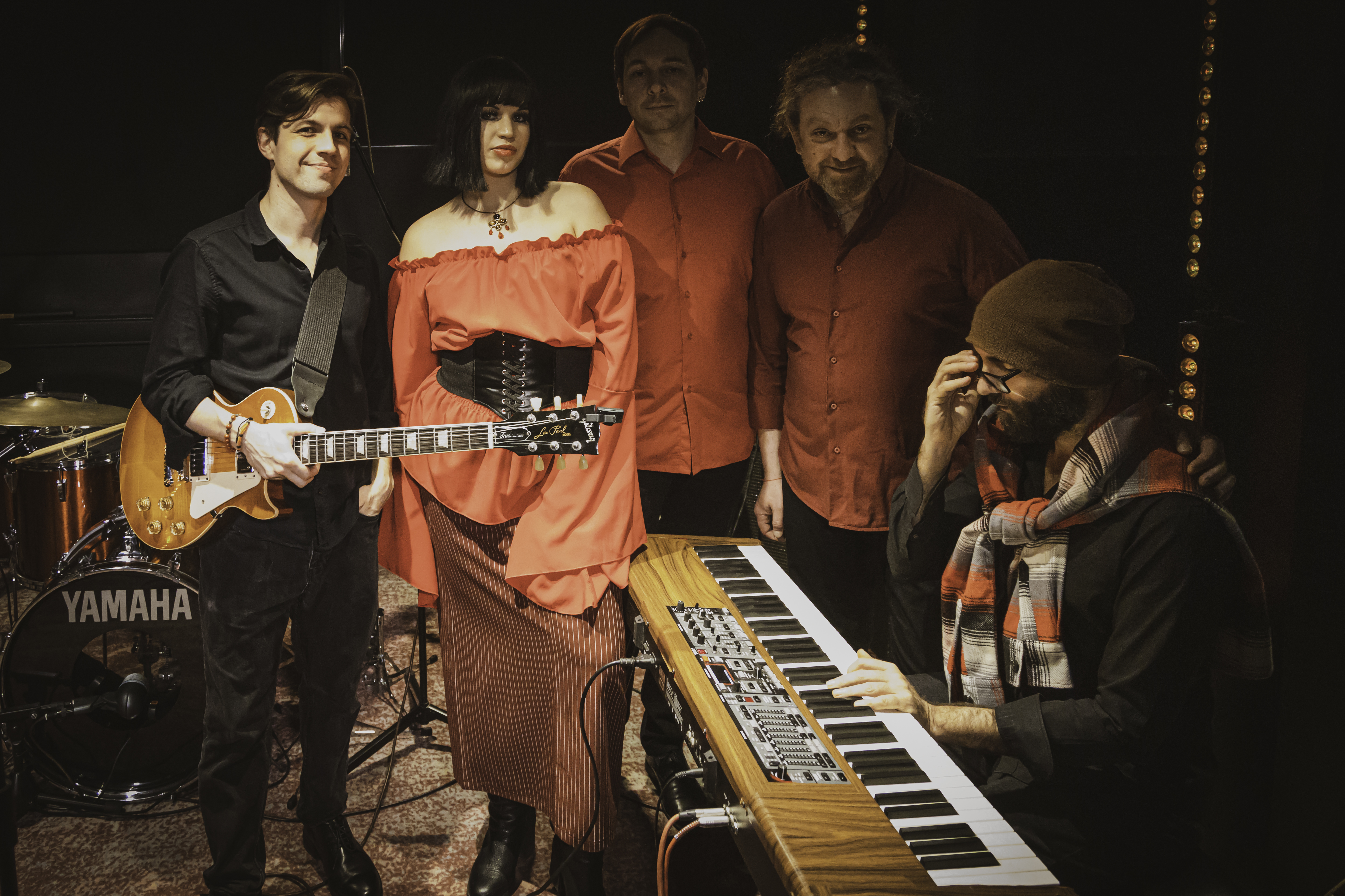 

Билеты на Алёна Компанец. Shocking Blue Tribute (Rhythm & Blues Cafe)